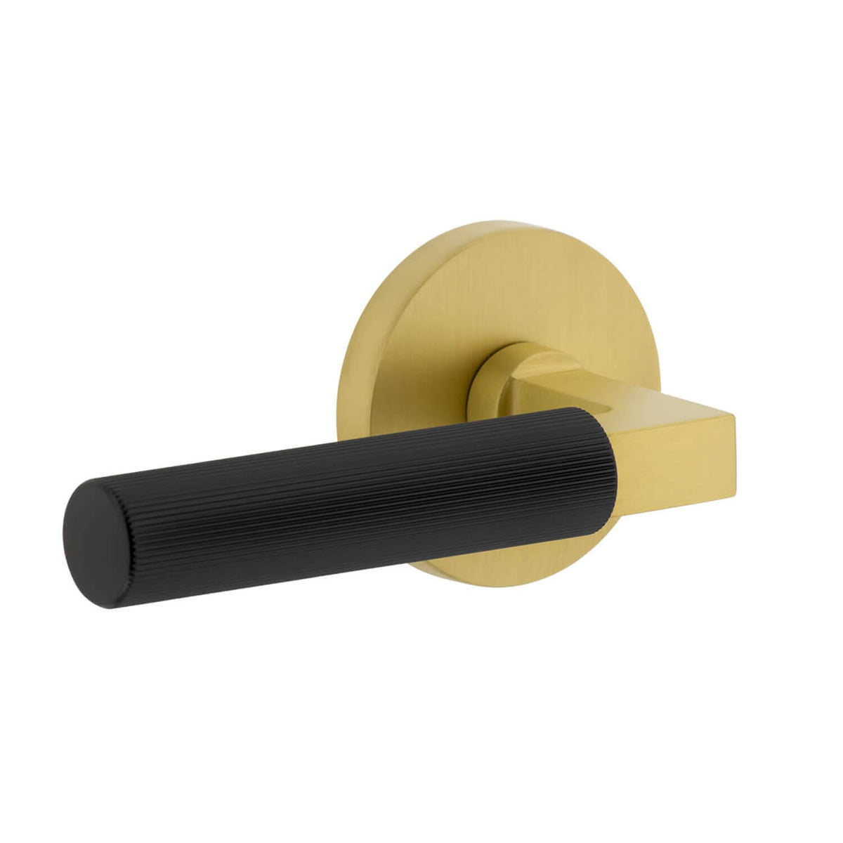 Circolo Rosette in Satin Brass with Satin Black Contempo Fluted Lever