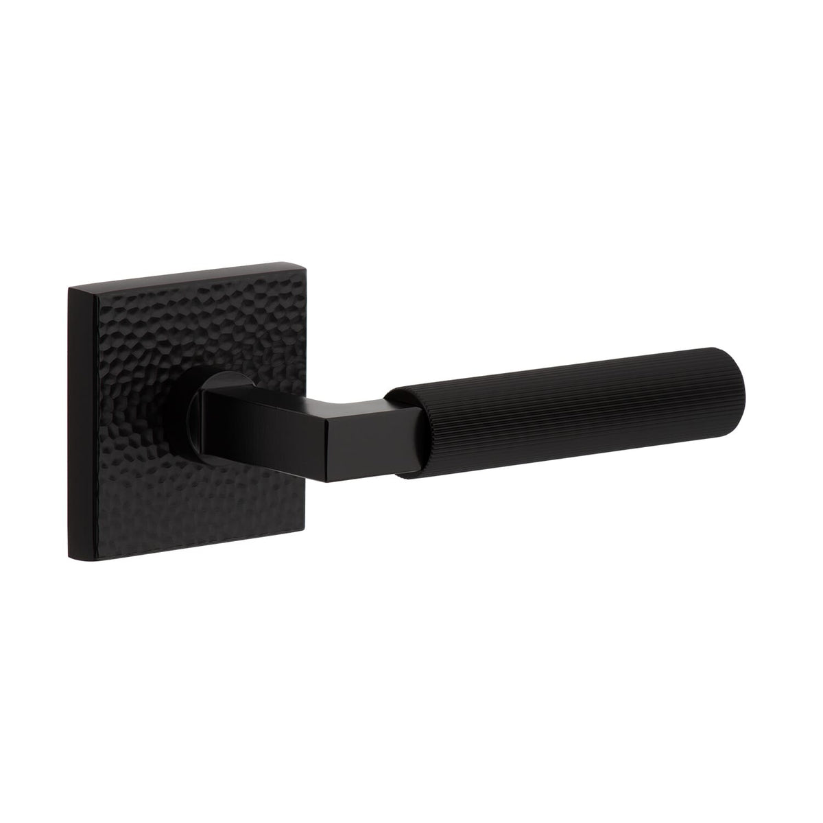 Quadrato Hammered Rosette with Contempo Fluted Lever in Satin Black