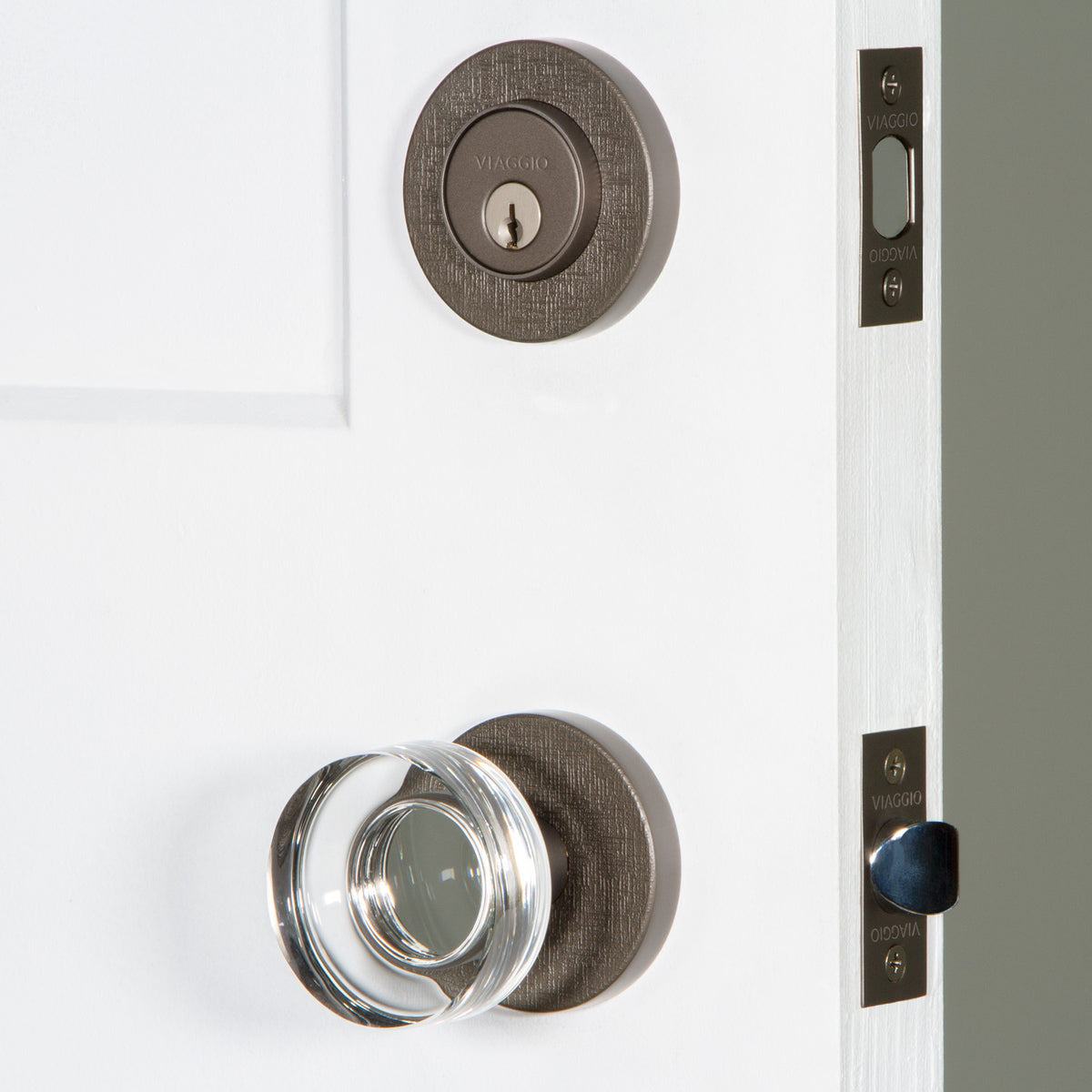 Circolo Linen Rosette Entry Set with Circolo Crystal Knob in Titanium Gray