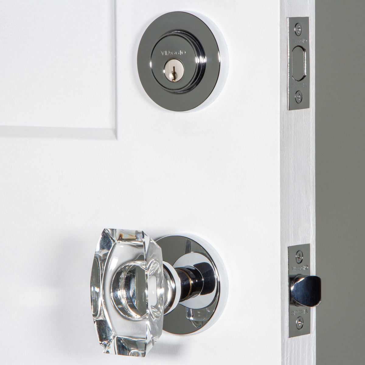 Circolo Rosette Entry Set with Stella Knob in Bright Chrome