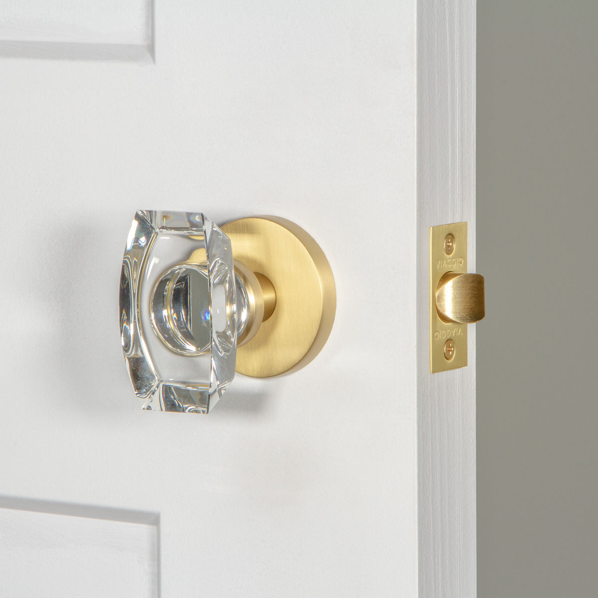 Circolo Rosette with Stella Crystal Knob in Satin Brass