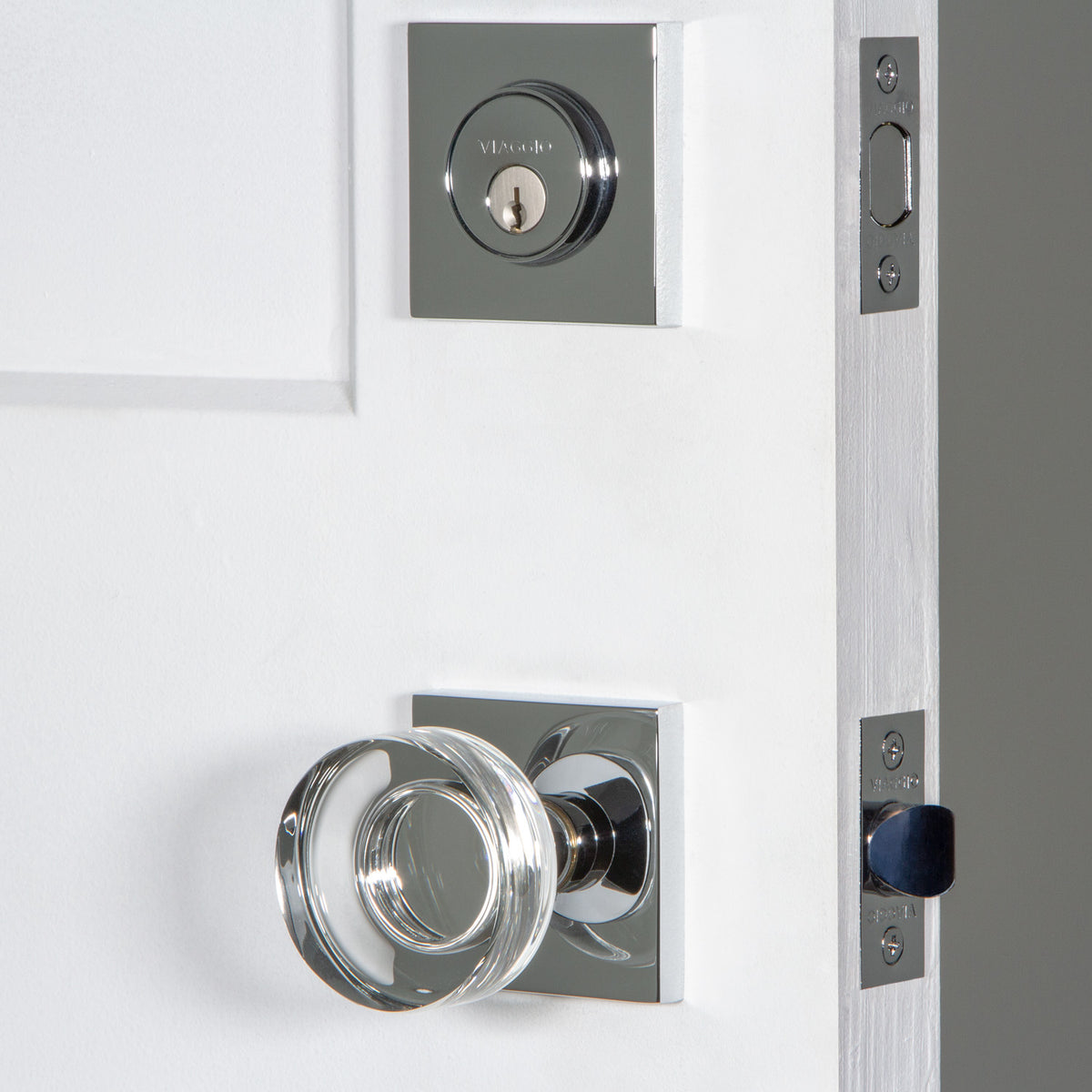 Quadrato Rosette Entry Set with Circolo Crystal Knob in Bright Chrome