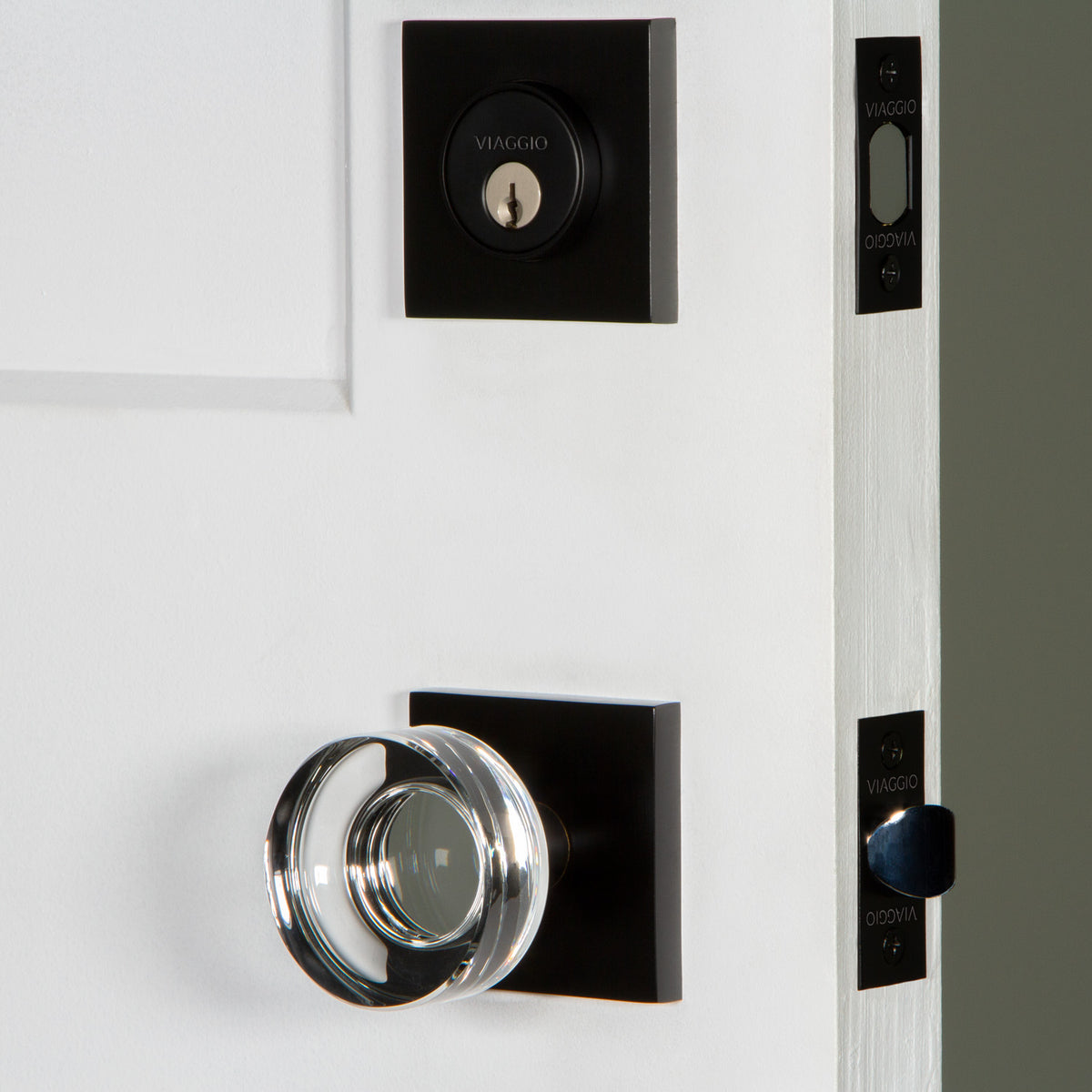 Quadrato Rosette Entry Set with Circolo Crystal Knob in Satin Black