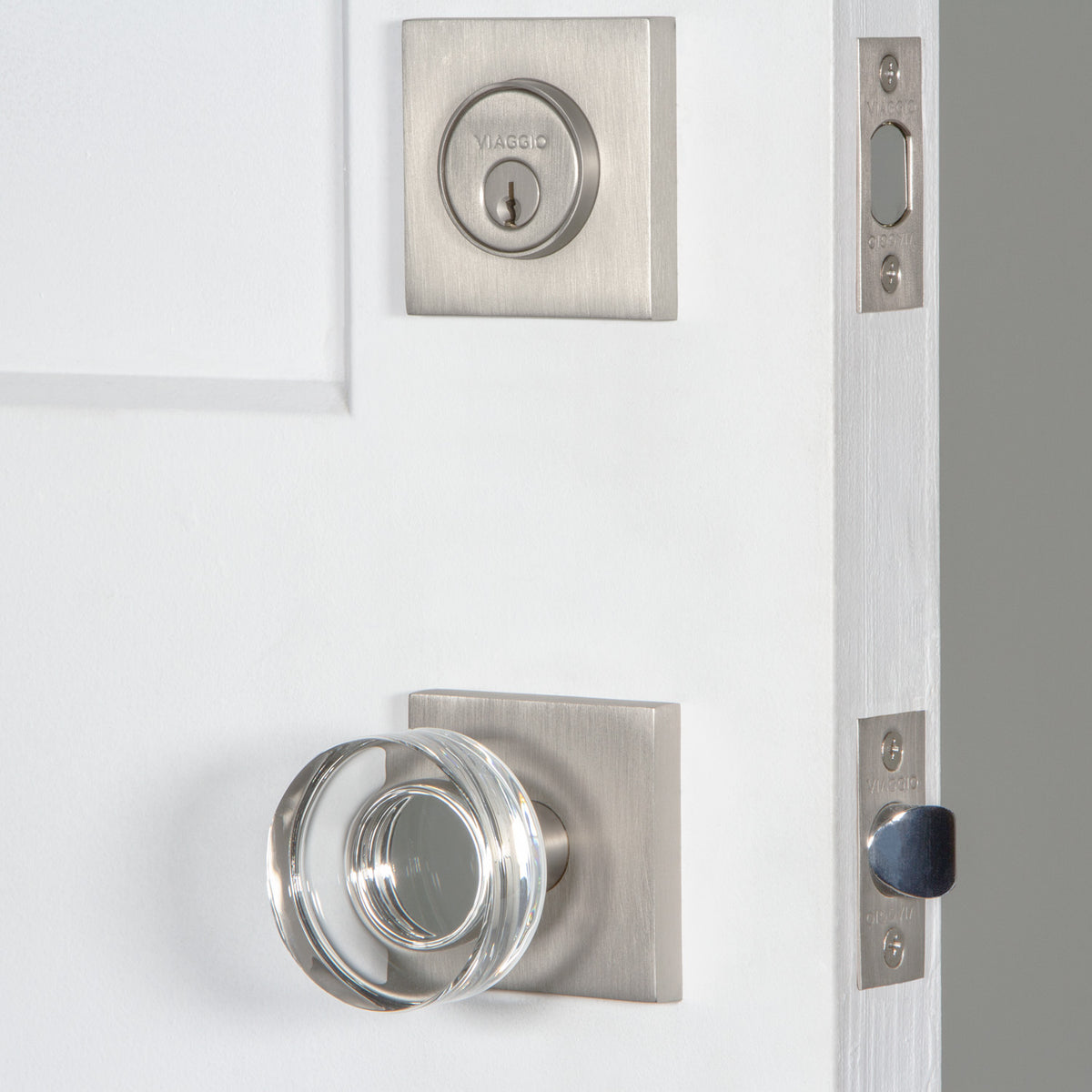 Quadrato Rosette Entry Set with Circolo Crystal Knob in Satin Nickel