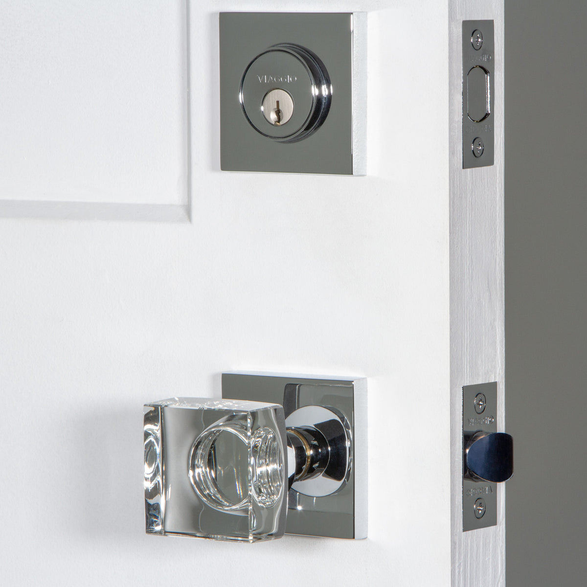 Quadrato Rosette Entry Set with Quadrato Crystal Knob in Bright Chrome